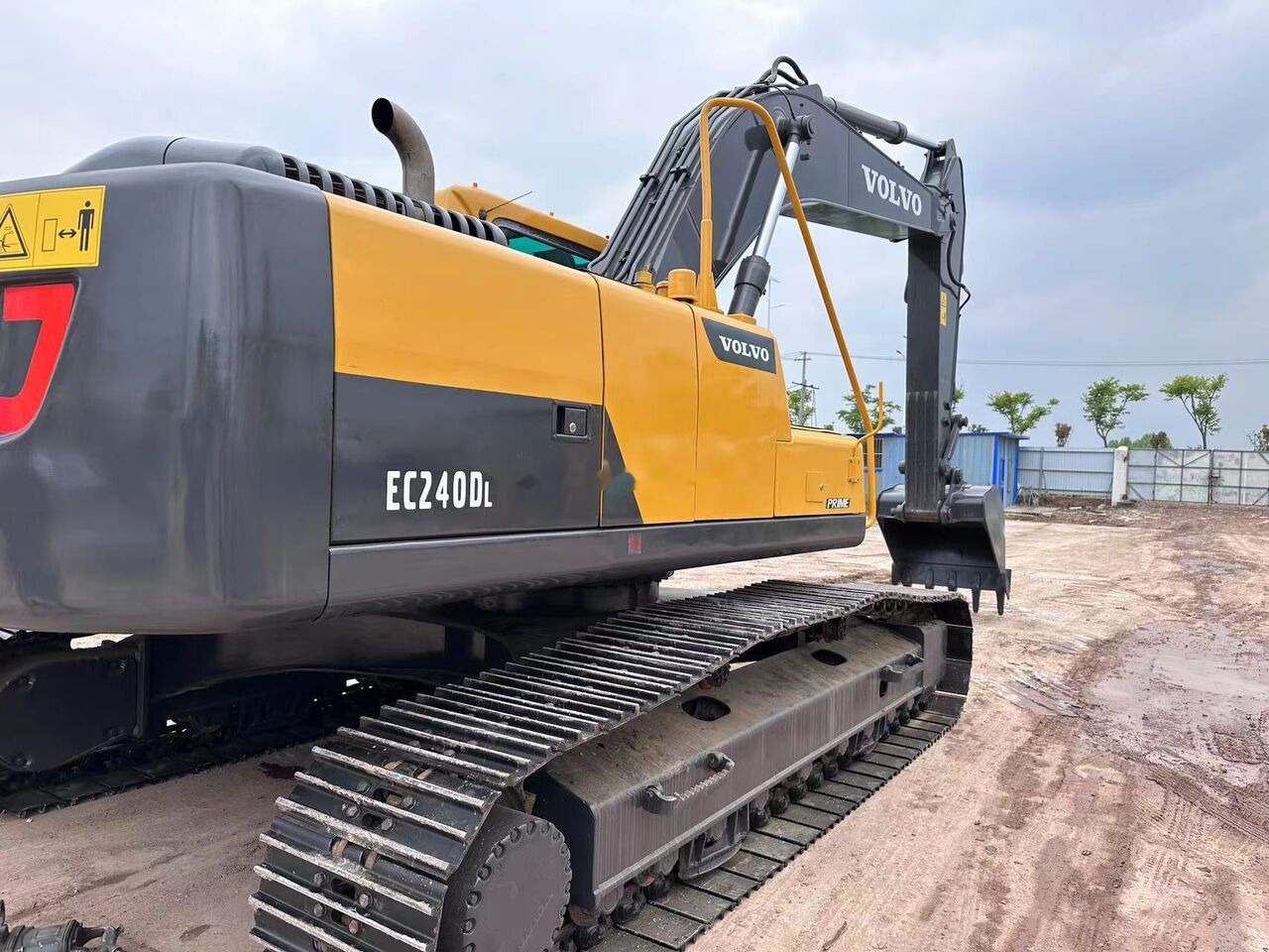 Volvo EC240 - Crawler excavator: picture 5 Volvo EC240 - Crawler excavator: picture 5