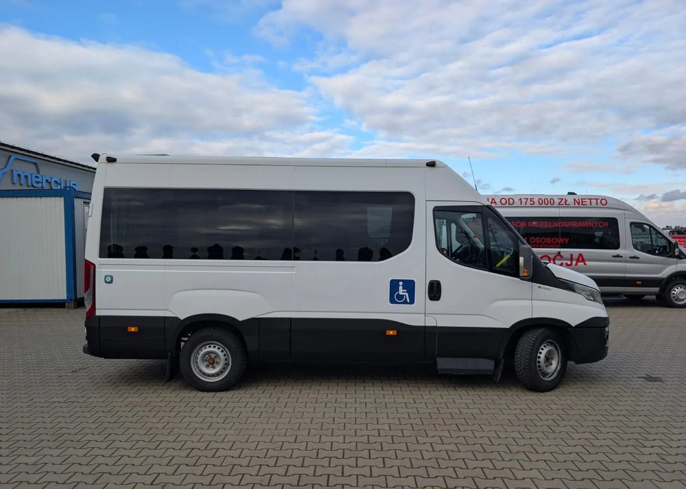 Iveco Daily - Minibus, Passenger van: picture 2 Iveco Daily - Minibus, Passenger van: picture 2