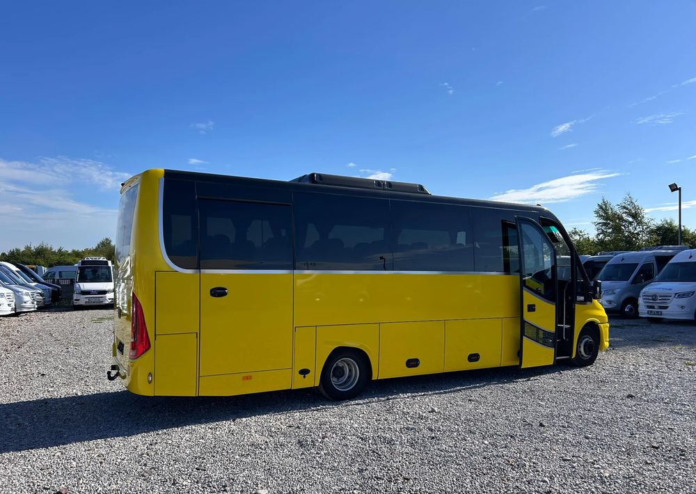 Iveco Daily - Minibus, Passenger van: picture 4 Iveco Daily - Minibus, Passenger van: picture 4