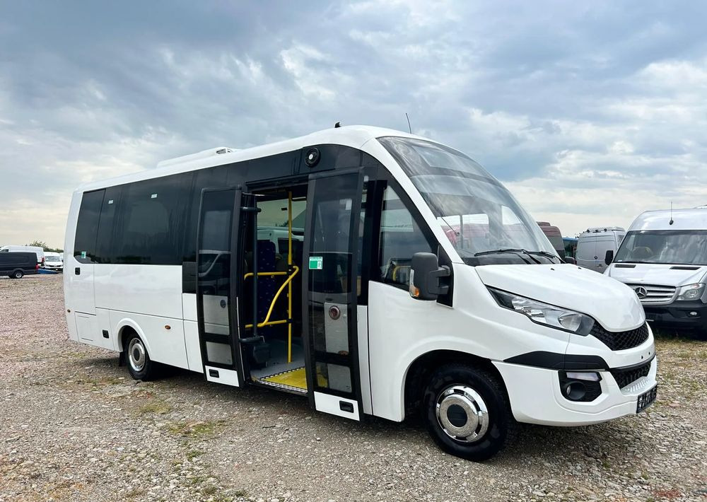 Iveco Daily Rosero City - City bus: picture 1 Iveco Daily Rosero City - City bus: picture 1