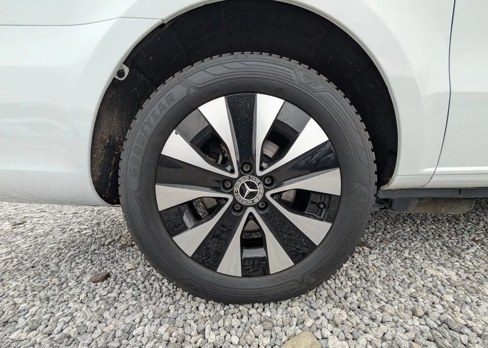 Mercedes-Benz Vito Tourer 114 - Minibus, Passenger van: picture 4 Mercedes-Benz Vito Tourer 114 - Minibus, Passenger van: picture 4