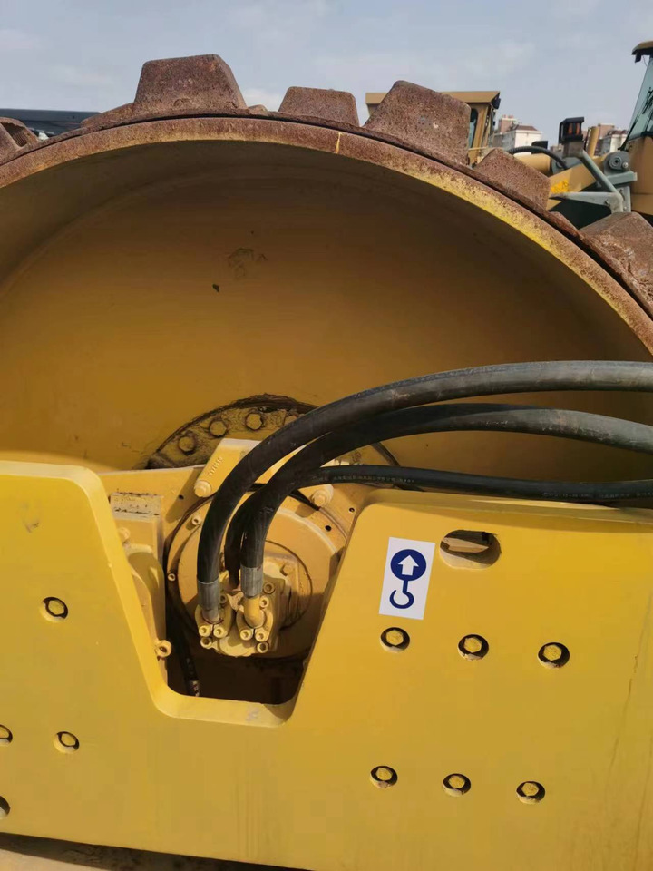 BOMAG BW217D-2 - Compactor: picture 5 BOMAG BW217D-2 - Compactor: picture 5