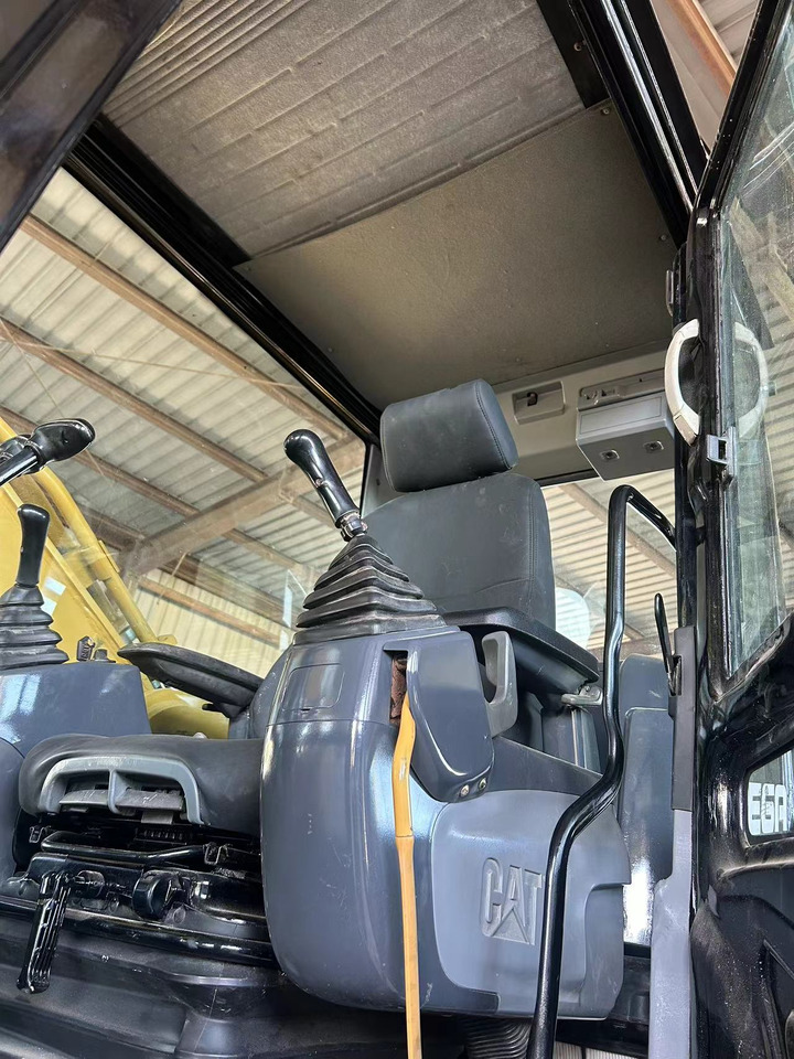 CAT 329D - Crawler excavator: picture 4 CAT 329D - Crawler excavator: picture 4