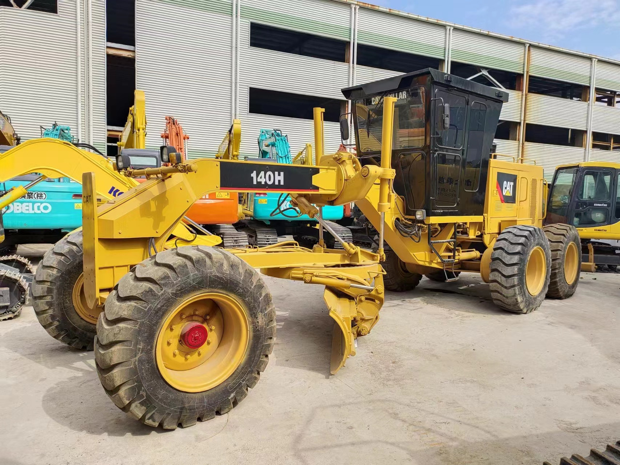CATERPILLAR 140H - Grader: picture 2 CATERPILLAR 140H - Grader: picture 2
