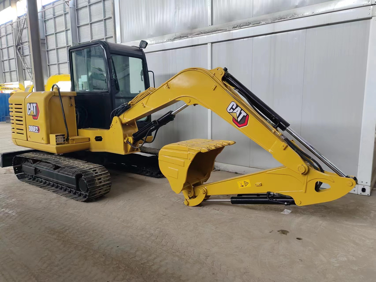 CATERPILLAR 306E2 - Mini excavator: picture 1 CATERPILLAR 306E2 - Mini excavator: picture 1