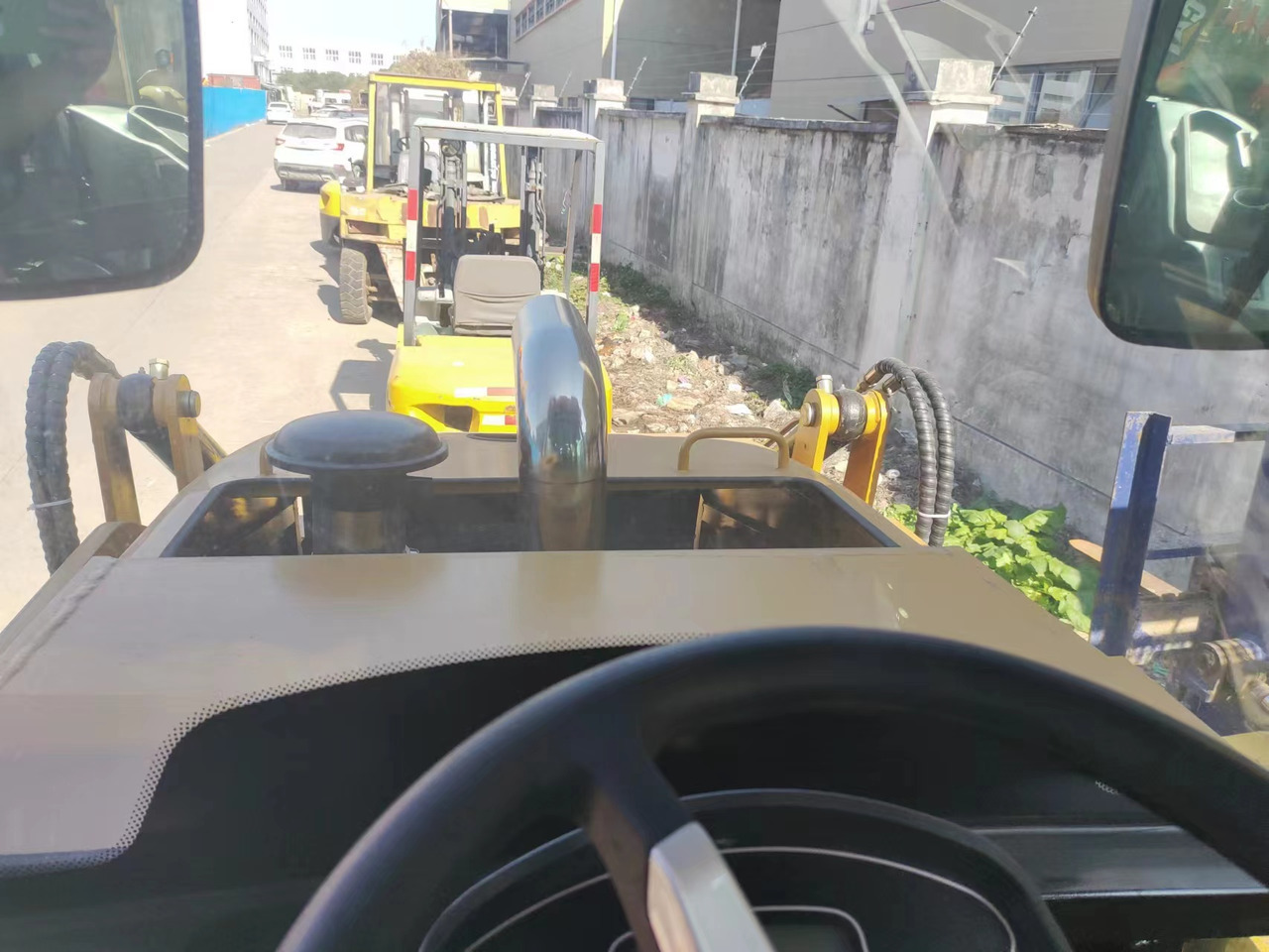 CATERPILLAR 420F - Backhoe loader: picture 4 CATERPILLAR 420F - Backhoe loader: picture 4