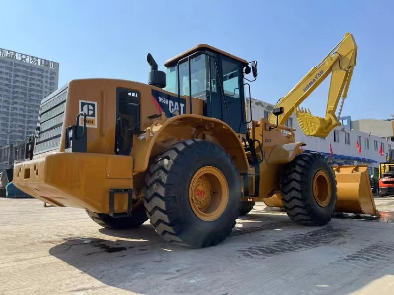 CATERPILLAR 966H - Wheel loader: picture 3 CATERPILLAR 966H - Wheel loader: picture 3