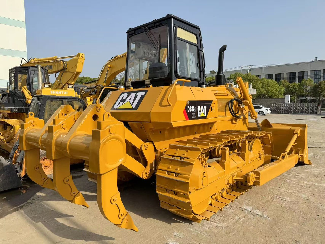 CATERPILLAR D6G2 - Bulldozer: picture 2 CATERPILLAR D6G2 - Bulldozer: picture 2