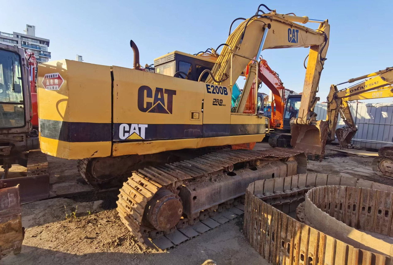 CATERPILLAR E200B - Crawler excavator: picture 1 CATERPILLAR E200B - Crawler excavator: picture 1