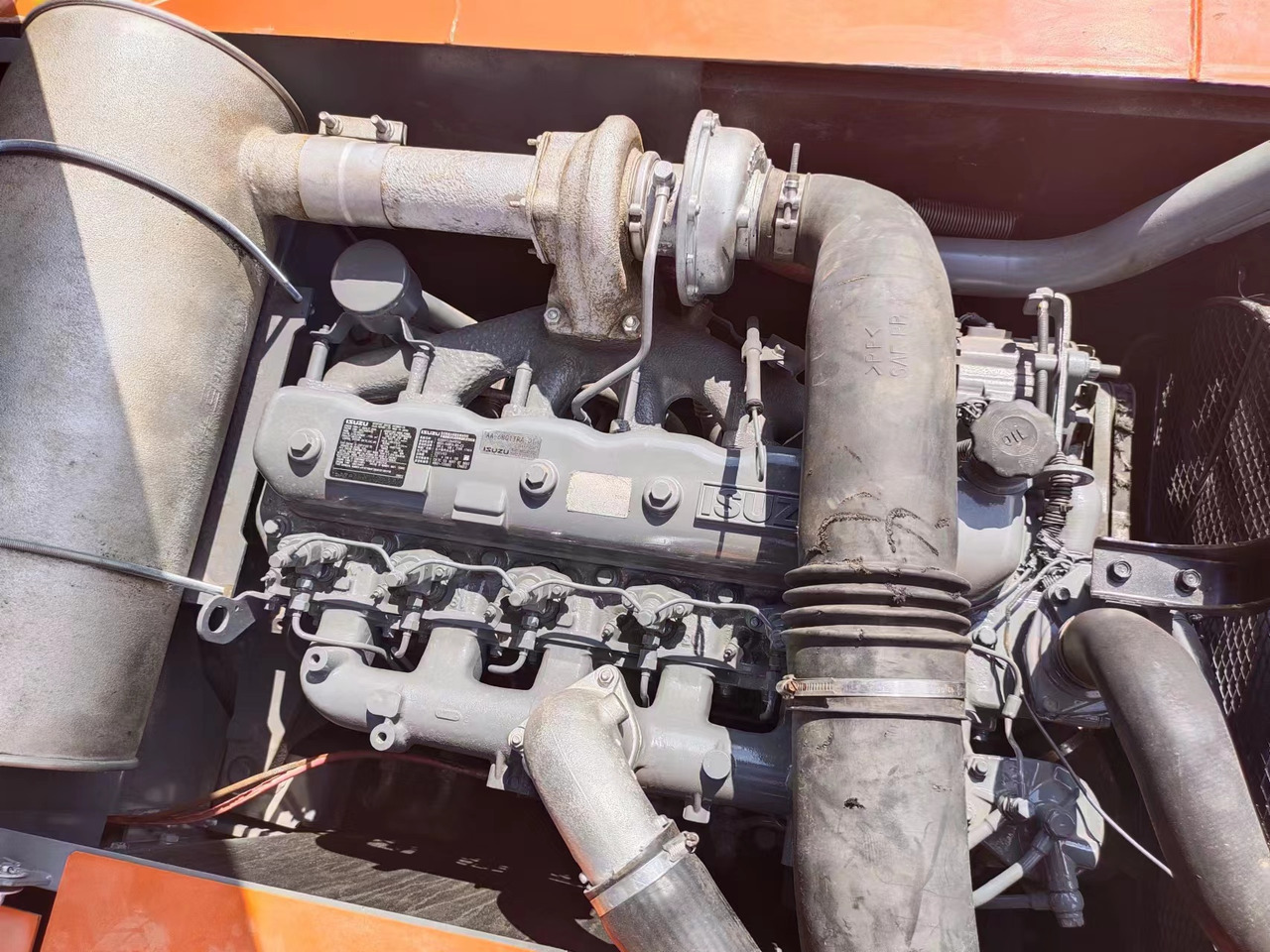 Crawler excavator HITACHI ZX200: picture 6 Crawler excavator HITACHI ZX200: picture 6