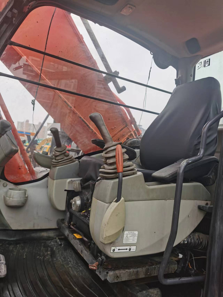 HITACHI ZX360H-5G - Crawler excavator: picture 4 HITACHI ZX360H-5G - Crawler excavator: picture 4