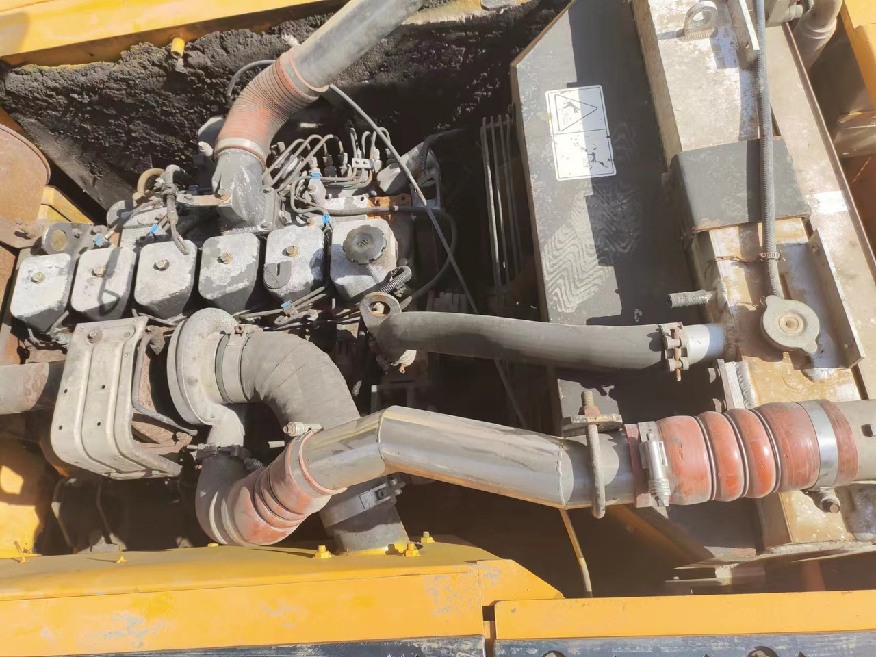 HYUNDAI 220LC-9S - Crawler excavator: picture 5 HYUNDAI 220LC-9S - Crawler excavator: picture 5