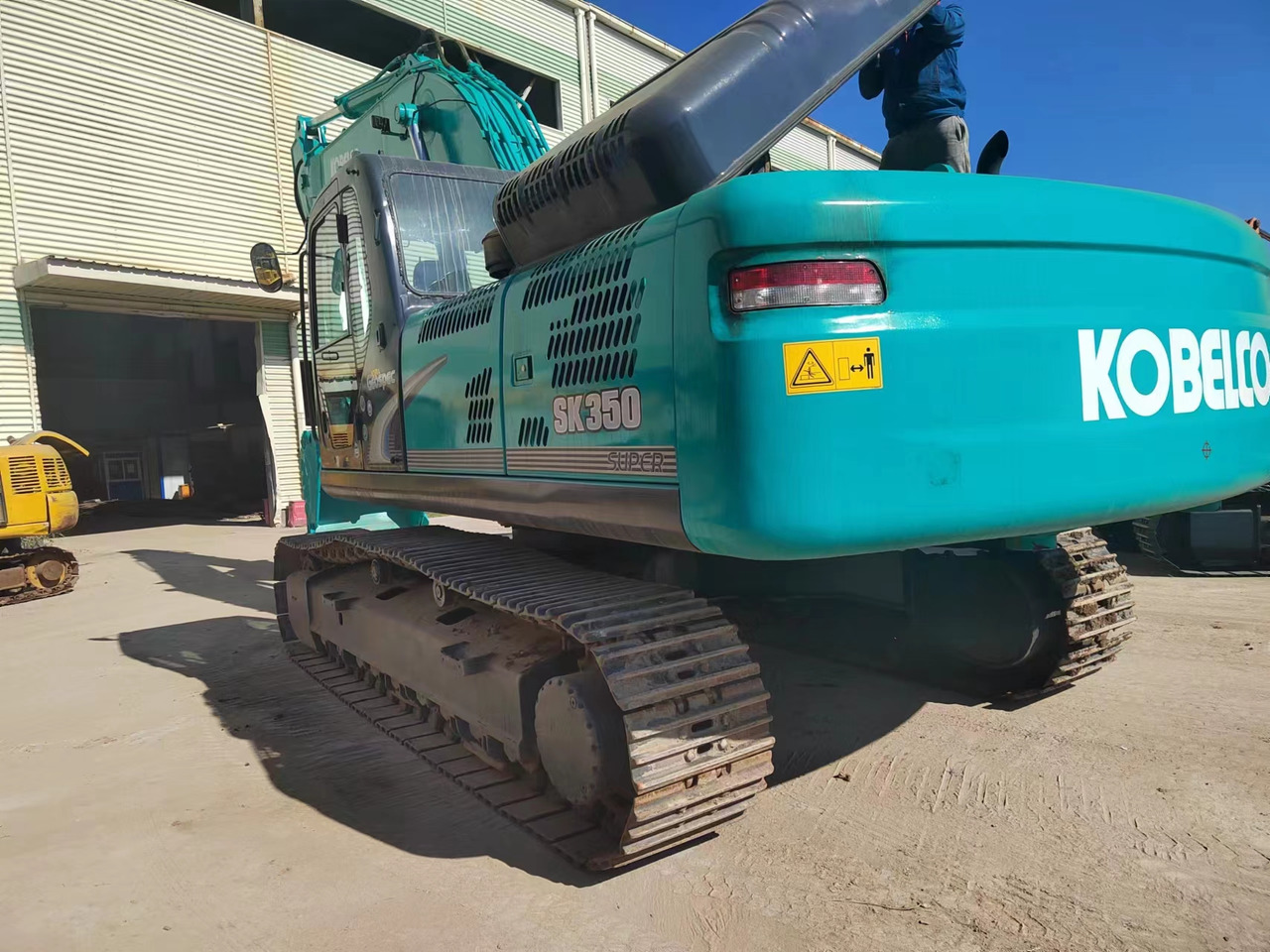 KOBELCO SK350LC-8 - Crawler excavator: picture 3 KOBELCO SK350LC-8 - Crawler excavator: picture 3