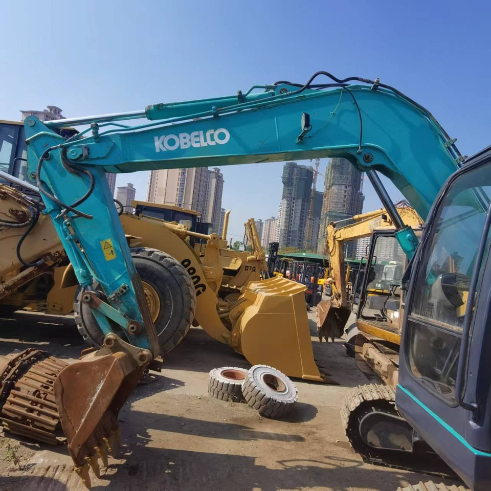 Mini excavator KOBELCO SK75: picture 7