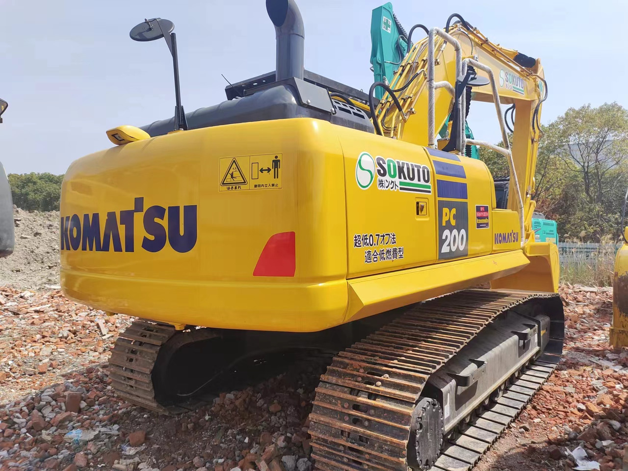 KOMATSU PC200-8N1 - Crawler excavator: picture 3 KOMATSU PC200-8N1 - Crawler excavator: picture 3