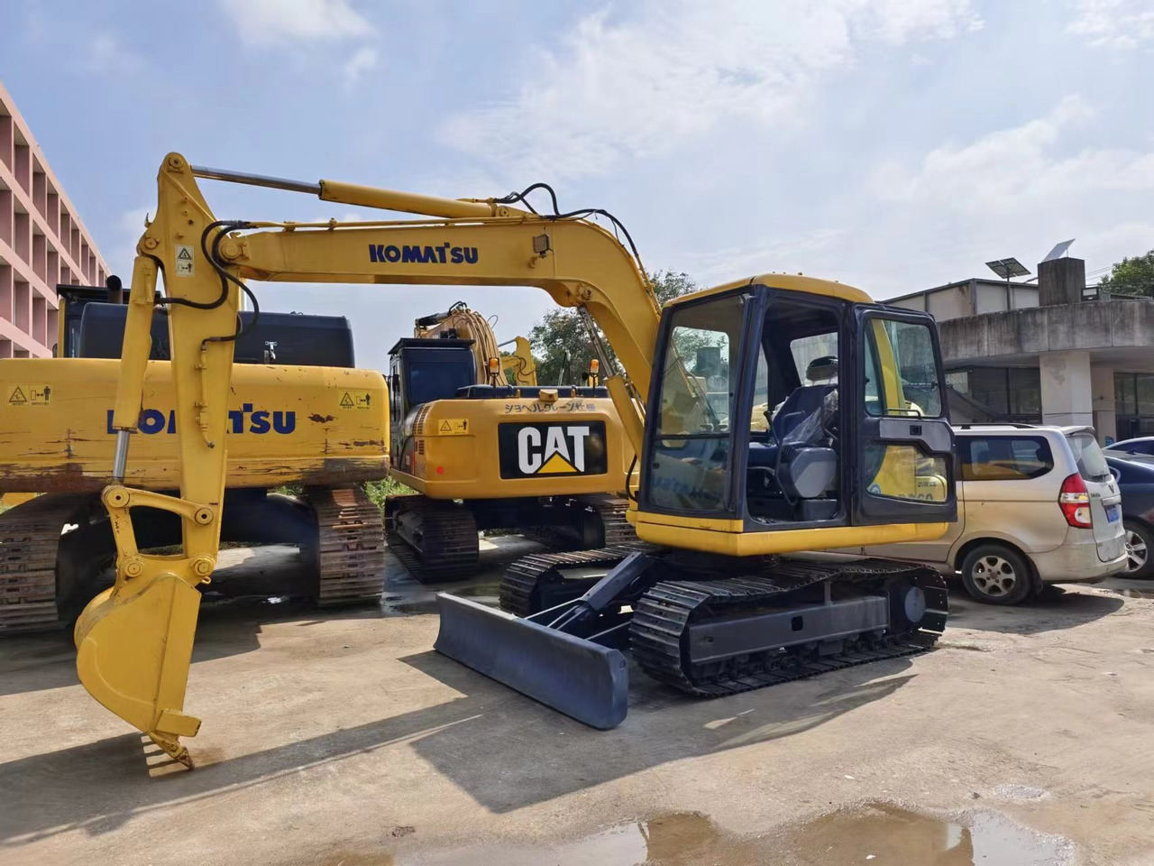 KOMATSU PC60-7 PC56 PC60 - Mini excavator: picture 1 KOMATSU PC60-7 PC56 PC60 - Mini excavator: picture 1