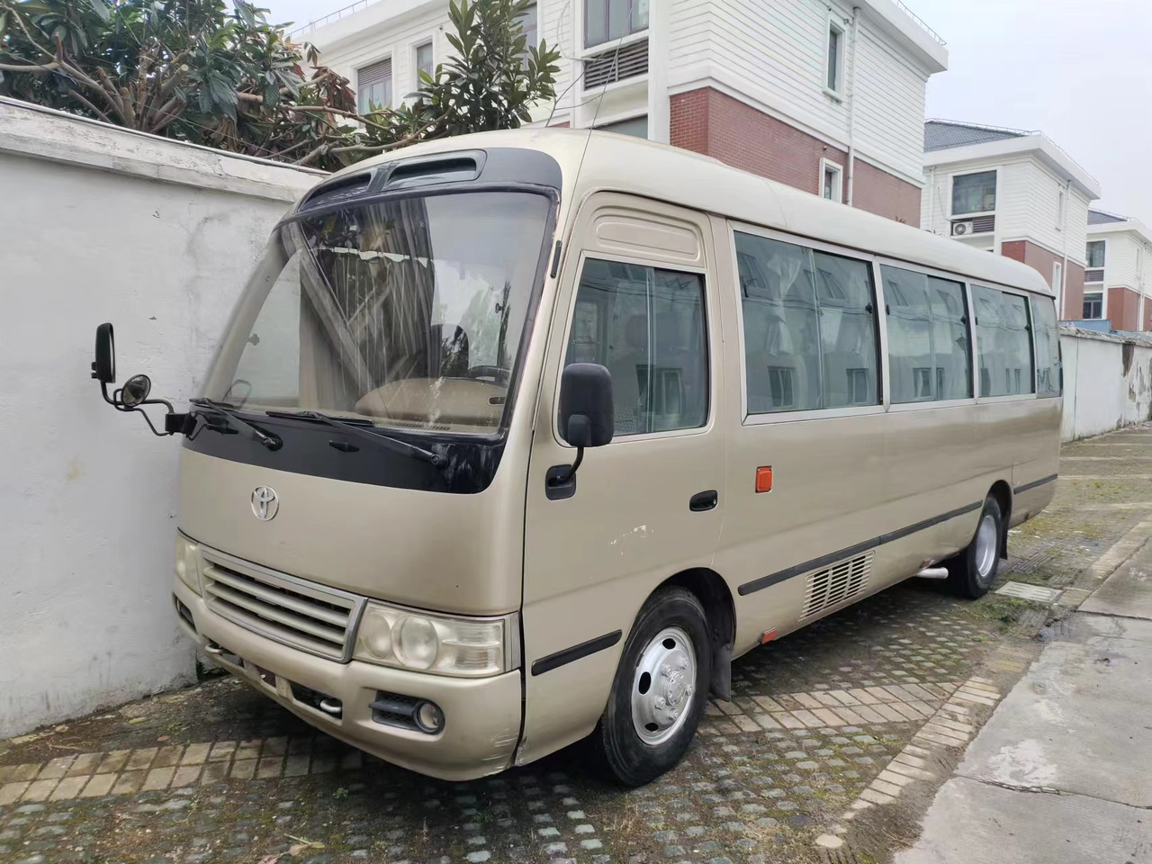 TOYOTA Coaster - Suburban bus: picture 1 TOYOTA Coaster - Suburban bus: picture 1