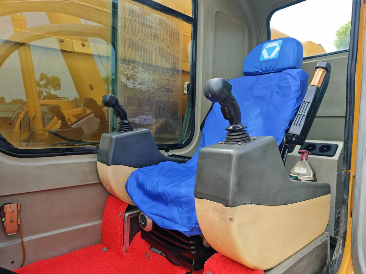 XCMG QY100K - Mobile crane: picture 3 XCMG QY100K - Mobile crane: picture 3