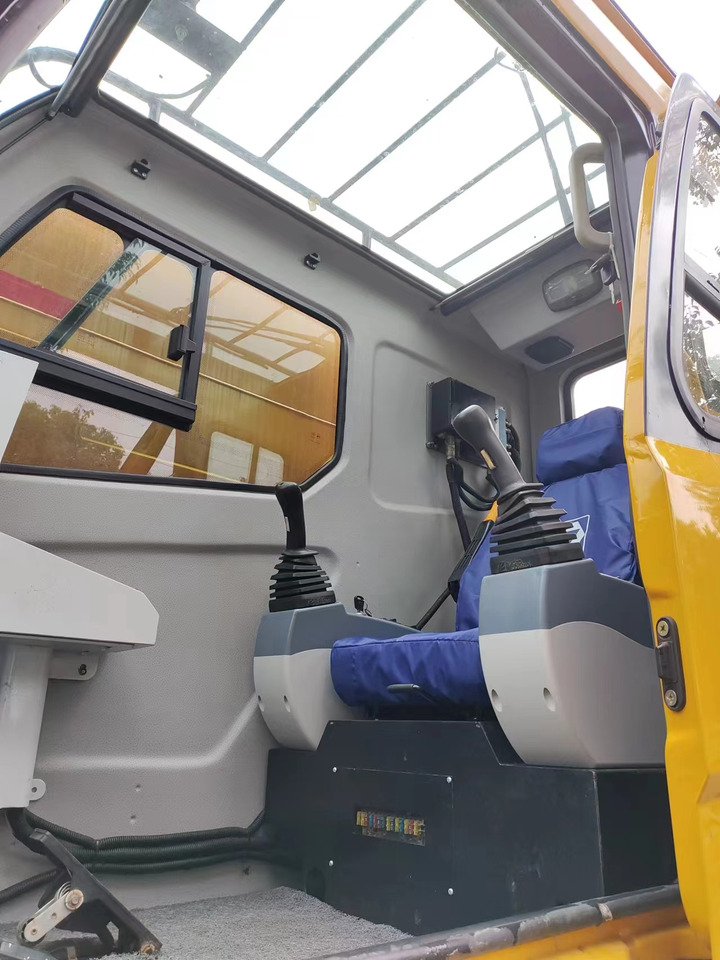 XCMG QY50K - Mobile crane: picture 5 XCMG QY50K - Mobile crane: picture 5