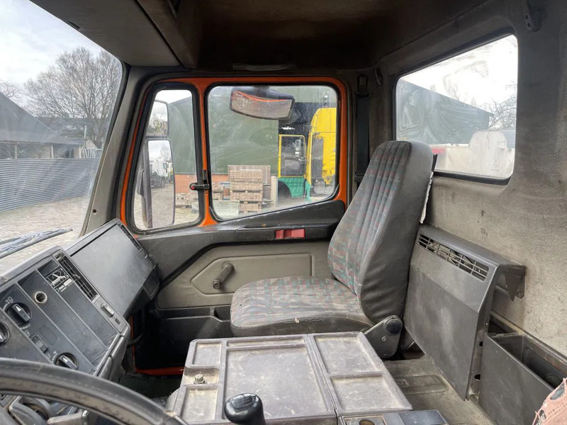 Skip loader truck Mercedes-Benz SK 1824 Full steel: picture 15 Skip loader truck Mercedes-Benz SK 1824 Full steel: picture 15