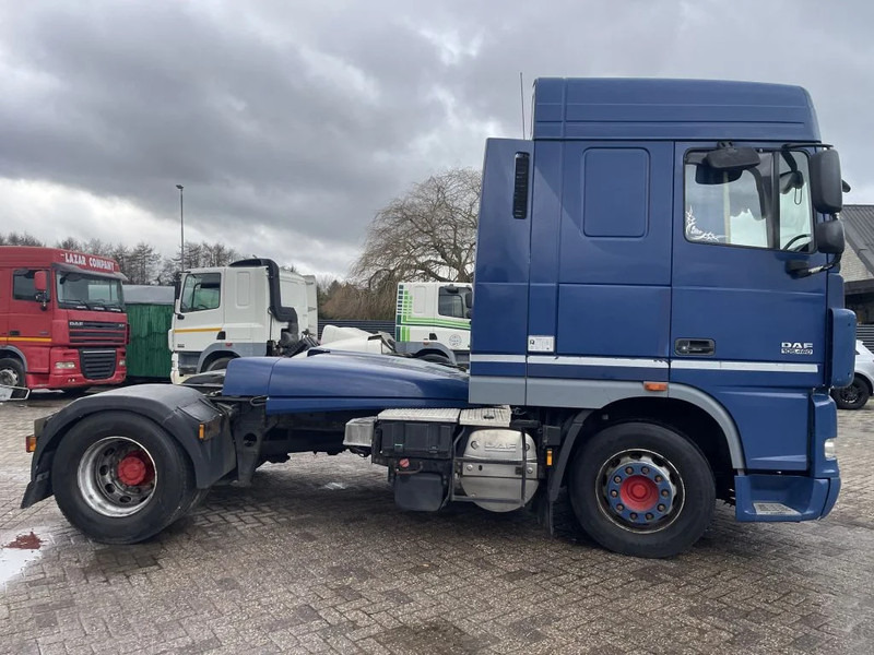 DAF XF 105.460 Tractor unit - Tractor unit: picture 4 DAF XF 105.460 Tractor unit - Tractor unit: picture 4