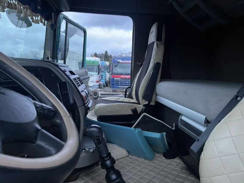 Tractor unit DAF XF 105.460 Tractor unit: picture 14