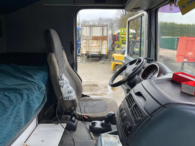 Tractor unit DAF XF 95.430 Tractor: picture 12 Tractor unit DAF XF 95.430 Tractor: picture 12