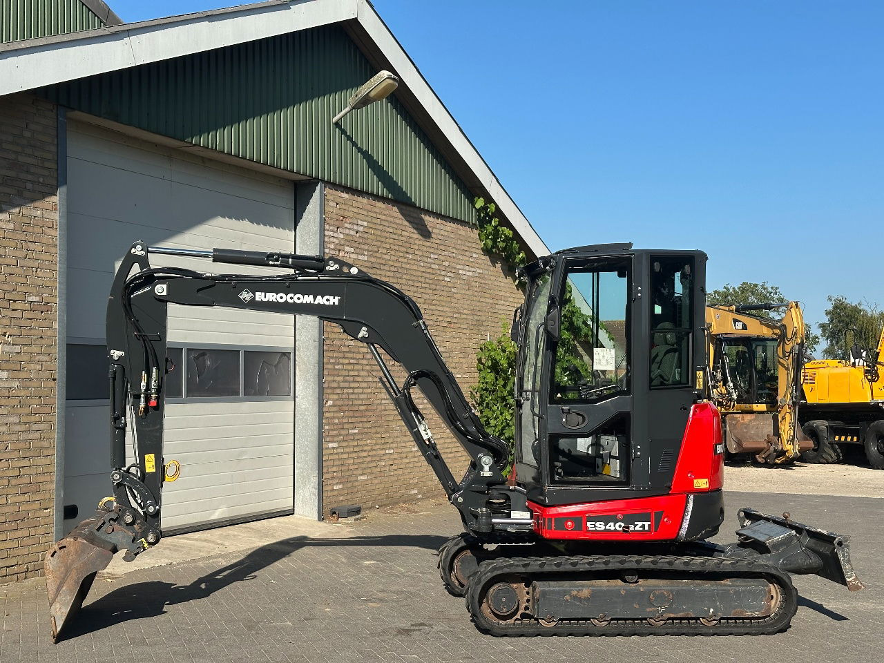 Eurocomach ES40.2ZT - Mini excavator: picture 5 Eurocomach ES40.2ZT - Mini excavator: picture 5