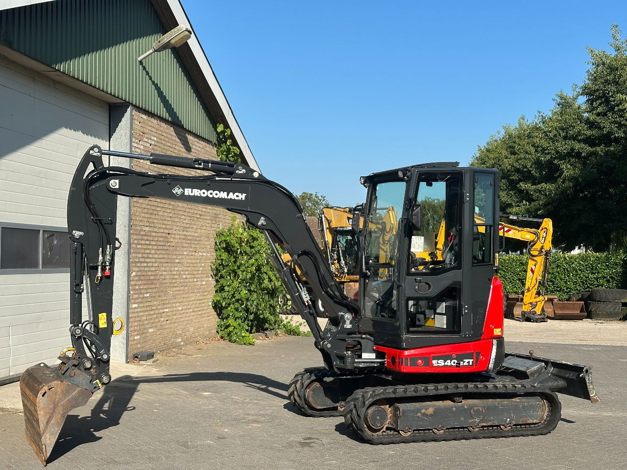 Eurocomach ES40.2ZT - Mini excavator: picture 1 Eurocomach ES40.2ZT - Mini excavator: picture 1