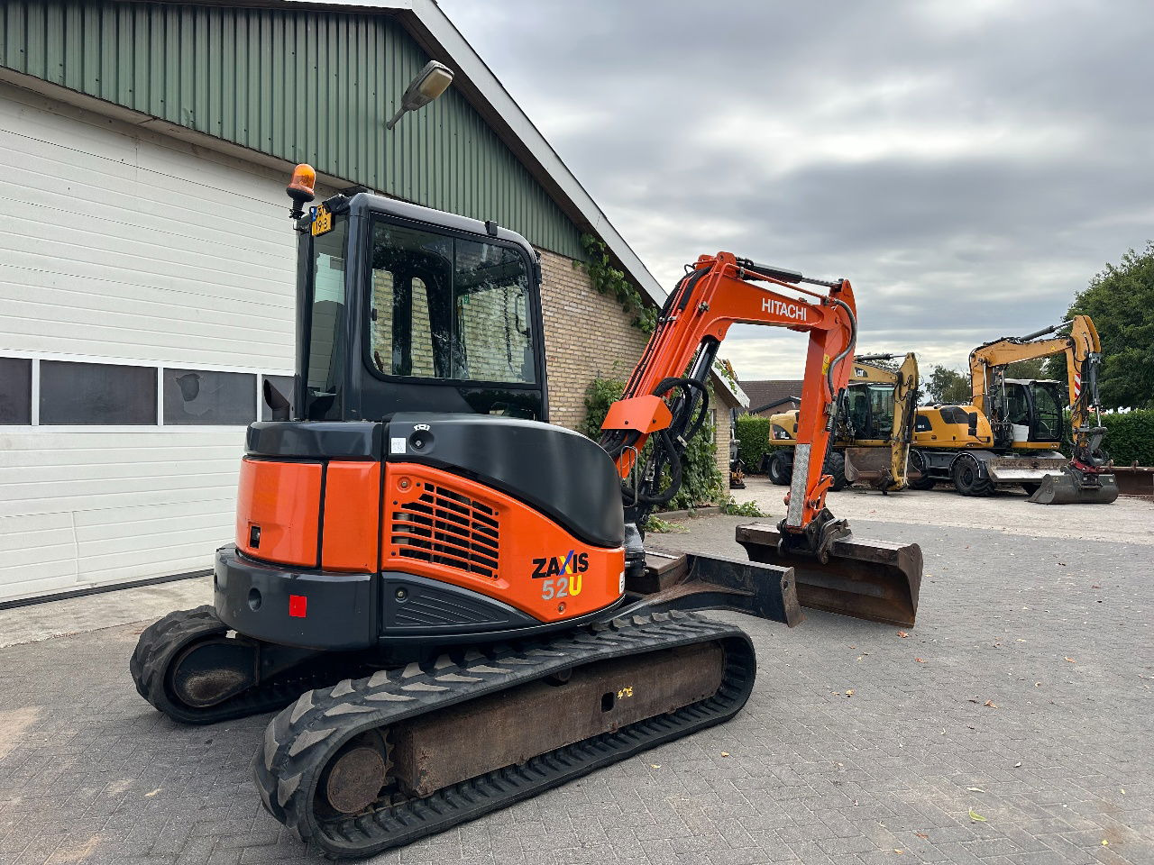 Mini excavator Hitachi ZX52U-3 CLR: picture 7 Mini excavator Hitachi ZX52U-3 CLR: picture 7