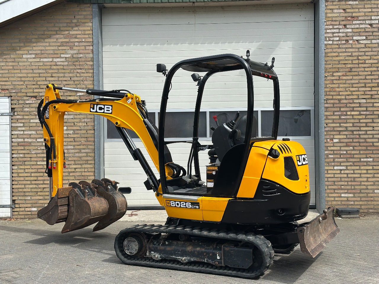 JCB 8026 - Mini excavator: picture 3 JCB 8026 - Mini excavator: picture 3