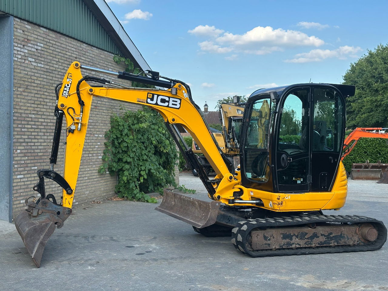 JCB 8045 ZTS - Mini excavator: picture 1 JCB 8045 ZTS - Mini excavator: picture 1