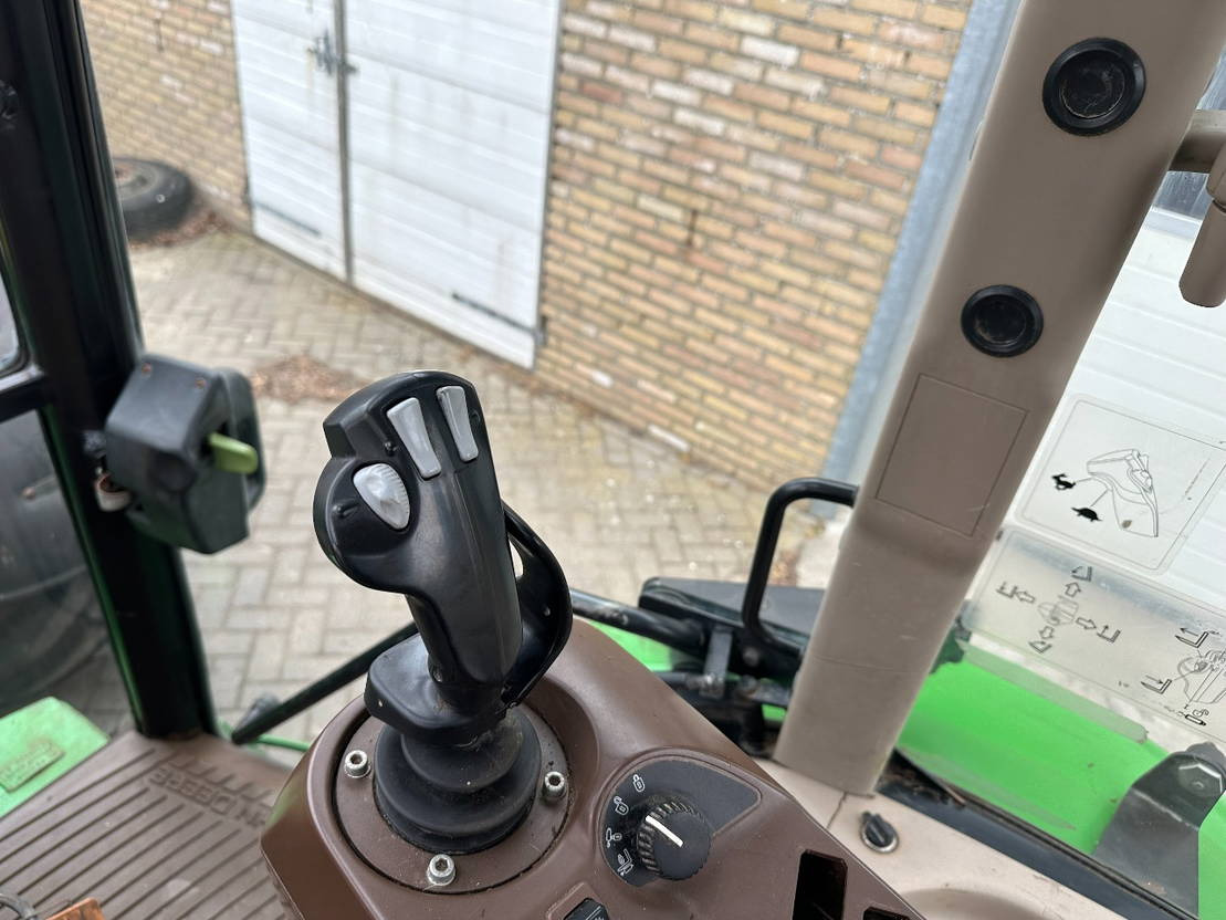 Telescopic wheel loader John Deere 3800: picture 17 Telescopic wheel loader John Deere 3800: picture 17