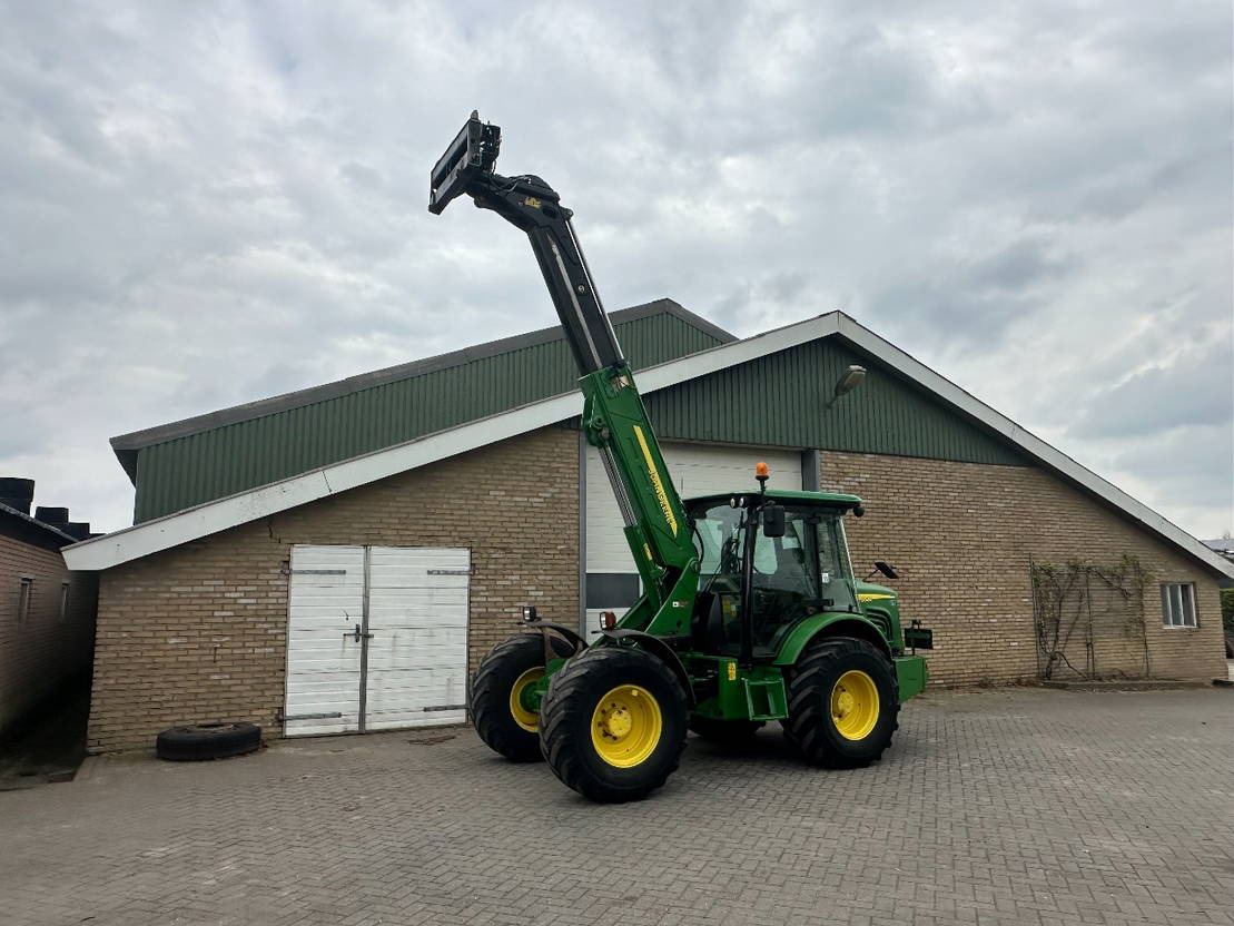 John Deere 3800 - Telescopic wheel loader: picture 5 John Deere 3800 - Telescopic wheel loader: picture 5