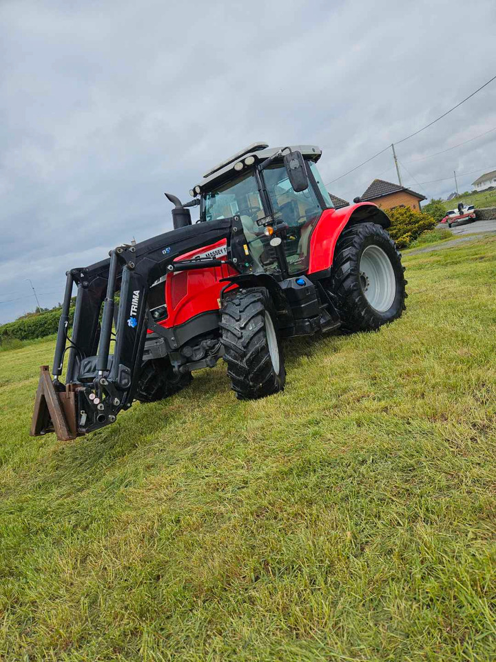 Massey Ferguson 6715S Dyna VT - Farm tractor: picture 2 Massey Ferguson 6715S Dyna VT - Farm tractor: picture 2