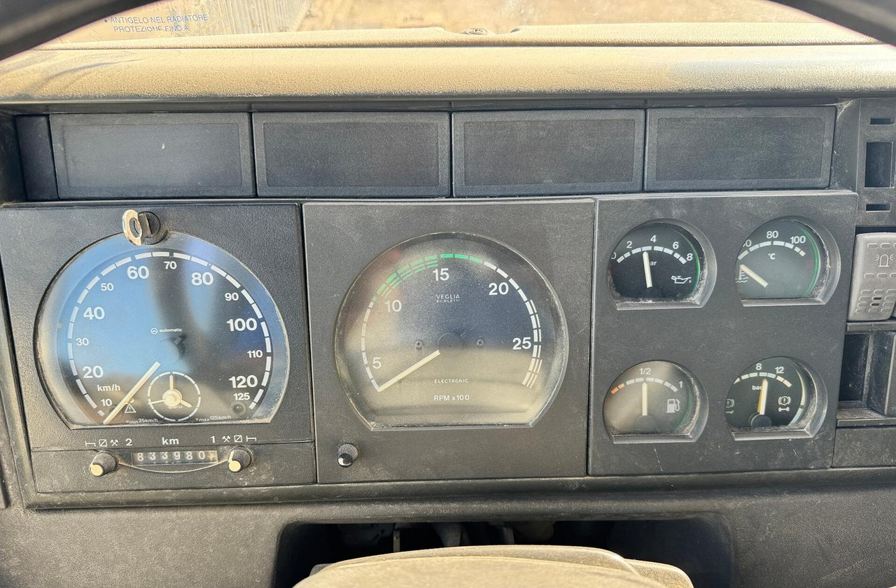 Betonpompa CIFA ASTRA HD84.38 - 2003 - Mixer pump truck: picture 5 Betonpompa CIFA ASTRA HD84.38 - 2003 - Mixer pump truck: picture 5