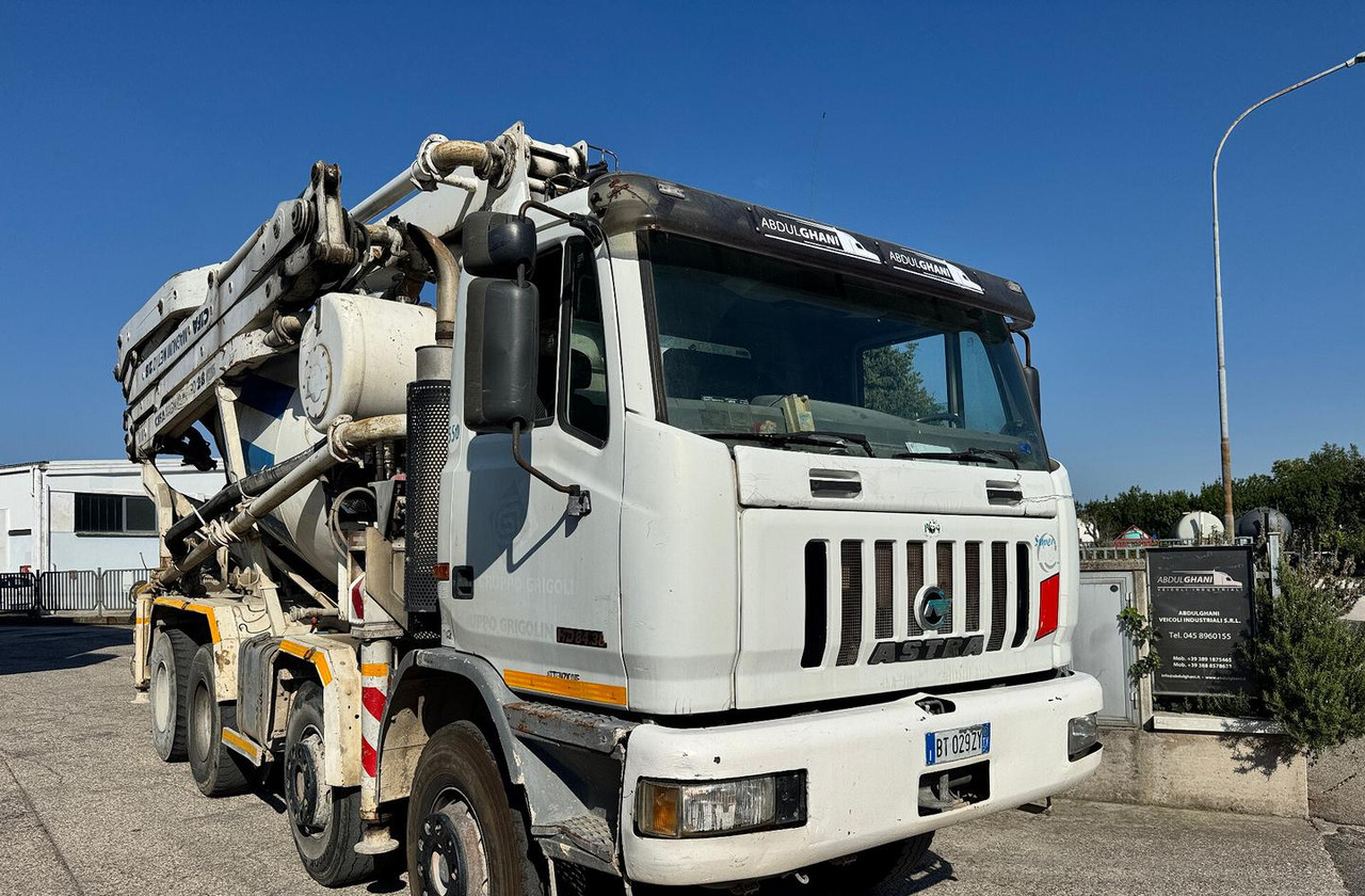 Betonpompa CIFA ASTRA HD84.38 - 2003 - Mixer pump truck: picture 3 Betonpompa CIFA ASTRA HD84.38 - 2003 - Mixer pump truck: picture 3
