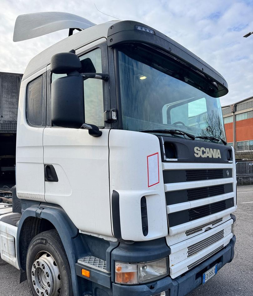 Motrice Scania R124 - 420 - 2002 (6X2) - Cab chassis truck: picture 3 Motrice Scania R124 - 420 - 2002 (6X2) - Cab chassis truck: picture 3