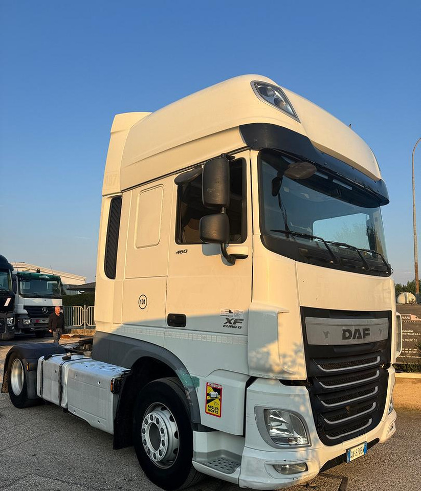 DAF XF 460 FT - 2017 - IMPIANTO RIBALTABILE - Tractor unit: picture 5 DAF XF 460 FT - 2017 - IMPIANTO RIBALTABILE - Tractor unit: picture 5