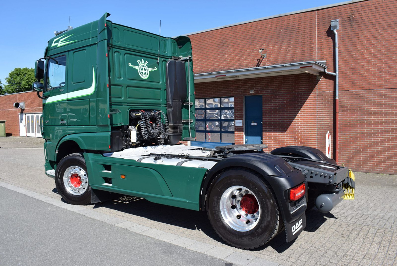 DAF XF 530 FT Retarder Leder Standklima Hydraulik - Tractor unit: picture 5 DAF XF 530 FT Retarder Leder Standklima Hydraulik - Tractor unit: picture 5