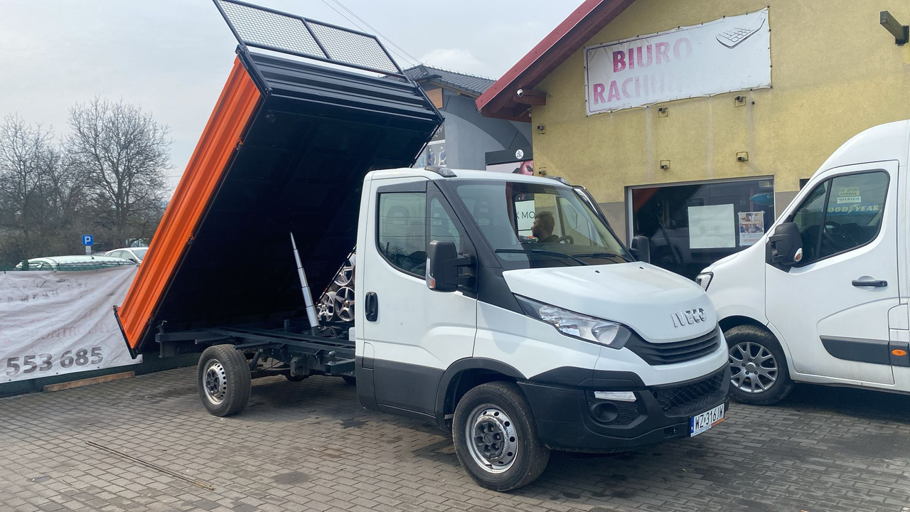 IVECO DAILY 35S13 WYWROTKA KIPER Z NAJAZDAMI NR 842 - Tipper van: picture 1 IVECO DAILY 35S13 WYWROTKA KIPER Z NAJAZDAMI NR 842 - Tipper van: picture 1