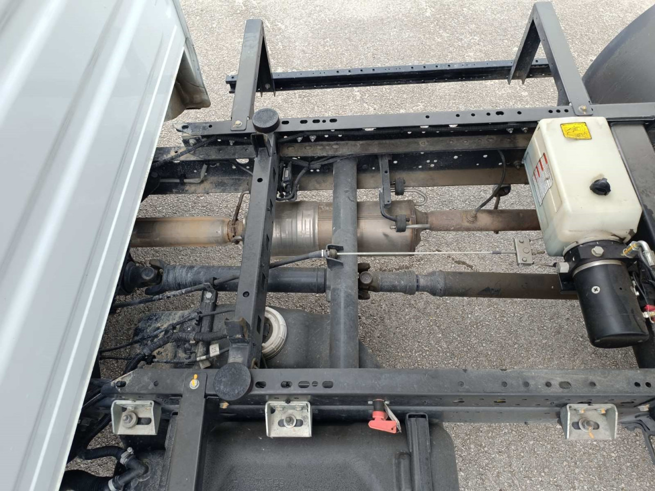 Tipper van IVECO Daily 35C14: picture 6