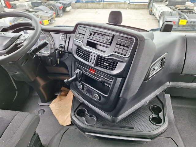 IVECO Massif ne postoji - Tractor unit: picture 5 IVECO Massif ne postoji - Tractor unit: picture 5