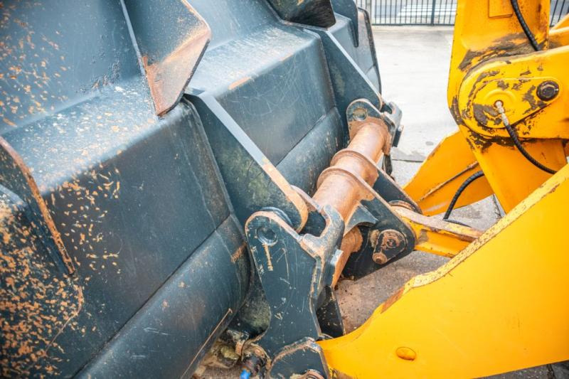 Hyundai HL955XT - Wheel loader: picture 5 Hyundai HL955XT - Wheel loader: picture 5