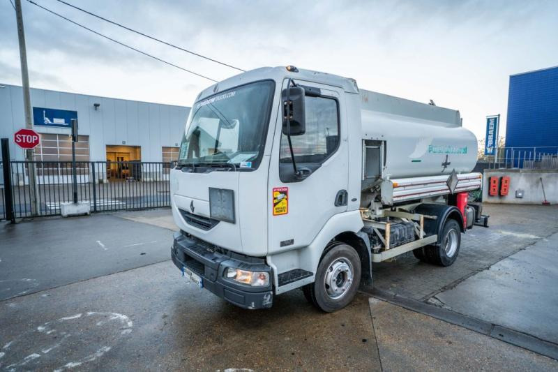 Renault MIDLUM 180 DCI + CUVE 6000L/ 3 COMP - Tank truck: picture 1 Renault MIDLUM 180 DCI + CUVE 6000L/ 3 COMP - Tank truck: picture 1