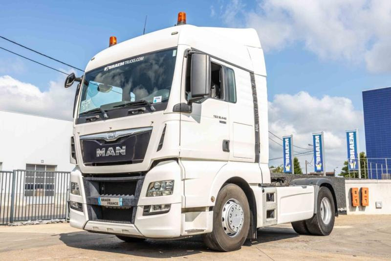 MAN TGX 18.440 XLX+INTARDER - Tractor unit: picture 1 MAN TGX 18.440 XLX+INTARDER - Tractor unit: picture 1