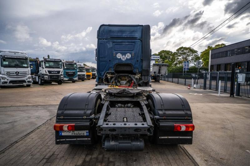 Mercedes ACTROS 1843 LS + HYDRAULIQUE - Tractor unit: picture 4 Mercedes ACTROS 1843 LS + HYDRAULIQUE - Tractor unit: picture 4