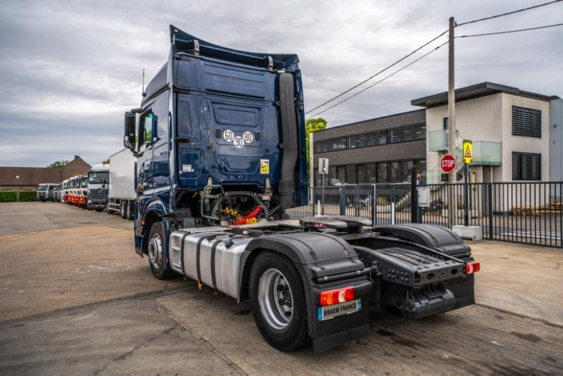 Mercedes ACTROS 1846 LS - Tractor unit: picture 5 Mercedes ACTROS 1846 LS - Tractor unit: picture 5