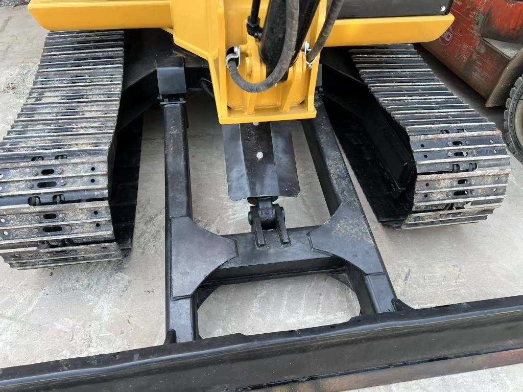 CAT 305.5E2 - Mini excavator: picture 4 CAT 305.5E2 - Mini excavator: picture 4