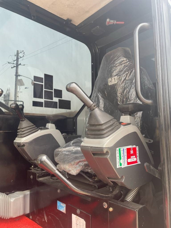 CAT 307E2  - Mini excavator: picture 4 CAT 307E2  - Mini excavator: picture 4